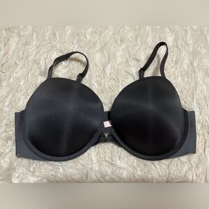 Victoria's Secret Black Padded T-Shirt Bra